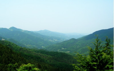 定峰峠→白石峠。小川町方面を望む